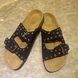 Cushionaire black shoes